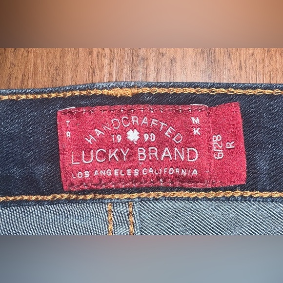 Lucky Brand Charlie Skinny Low Rise Jeans Sz 6/28 - Picture 6 of 7